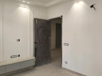 Bedroom Image of 1700 Sq.ft 3 BHK Builder Floor for sale in Pitampura New Delhi for Rs. 40000000