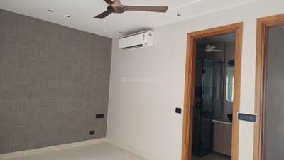 Bedroom Image of 2250 Sq.ft 3 BHK Builder Floor for sale in DLF Phase 1 Gurgaon for Rs. 42500000