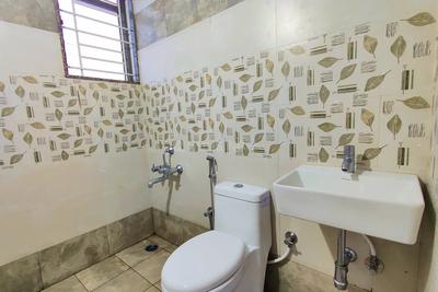 Bathroom Image of Colive Beverly Hills in JP Nagar, Bengaluru
