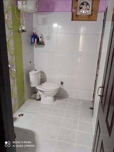 Bathroom Image of 1600 Sq.ft 3 BHK Apartment / Flat for sale in SVP Gulmohur Greens, Rajendra Nagar Ghaziabad for Rs. 13500000