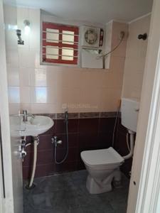 Bathroom Image of 350 Sq.ft 1 BHK Builder Floor for rent in Hebbal Kempapura Bengaluru for Rs. 10000