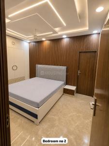 Bedroom Image of 850 Sq.ft 2 BHK Apartment / Flat for sale in Vikaspuri New Delhi for Rs. 11000000