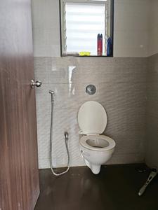 Common Bathroom Image of 550 Sq.ft 1 BHK Apartment / Flat for sale in Dhanori Pune for Rs. 5000000