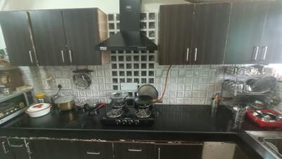 Kitchen Image of 1850 Sq.ft 3 BHK Apartment / Flat for sale in Peer Muchalla Zirakpur for Rs. 8000000
