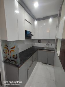 Kitchen Image of 700 Sq.ft 2 BHK Builder Floor for rent in Mansa Ram Park New Delhi for Rs. 15000