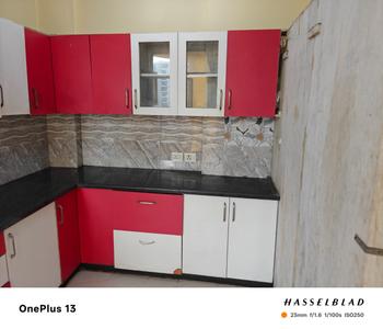 Kitchen Image of 1300 Sq.ft 3 BHK Apartment / Flat for rent in Eiffel Vivassa Estate, Sultanpur Road Lucknow for Rs. 35000
