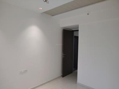 Bedroom Image of 975 Sq.ft 2 BHK Apartment / Flat for rent in Cosmos Jewels, Thane West Thane for Rs. 45000