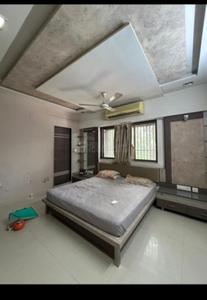 Bedroom Image of 2000 Sq.ft 4 BHK Apartment / Flat for rent in Navrangpura Ahmedabad for Rs. 68000