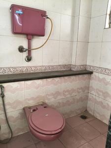 Bedroom Two Image of 805 Sq.ft 2 BHK Apartment / Flat for rent in Colaba Mumbai for Rs. 110000