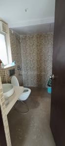 Bathroom Image of 1132 Sq.ft 2 BHK Apartment / Flat for sale in Lodha Aurum Grande, Kanjurmarg East Mumbai for Rs. 22600000