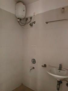 Common Bathroom Image of 774 Sq.ft 1.5 BHK Apartment / Flat for rent in Lodha Casa Rio by Lodha Group, Palava Phase 1 Thane for Rs. 15100