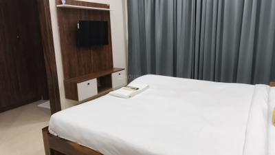 Bedroom Image of 1200 Sq.ft 4 BHK Builder Floor for rent in DLF The Grove, DLF Phase 5 Gurgaon for Rs. 135000
