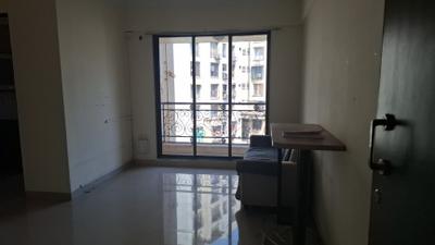 Living Room Image of 885 Sq.ft 2 BHK Apartment / Flat for rent in Supreme Lake Florence, Powai Mumbai for Rs. 75000