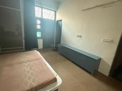 Bedroom Image of 450 Sq.ft 1 RK Independent House for rent in Sector 41 Noida for Rs. 21000