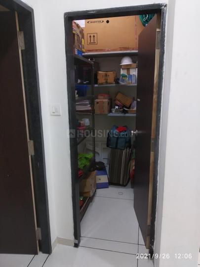 Pratham Upvan, Sunpharma Road Bedroom 1