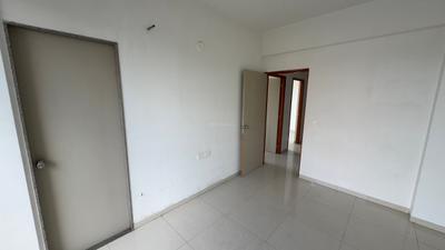 Bedroom Image of 1850 Sq.ft 3 BHK Apartment / Flat for sale in Sharanyam Shree Radha Madhav Residency, Bhadaj Ahmedabad for Rs. 7500000