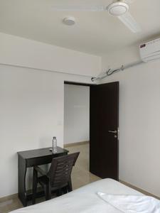 Bedroom Image of 980 Sq.ft 2 BHK Apartment / Flat for sale in Mahindra Alcove Wing D And E, Andheri East Mumbai for Rs. 25000000
