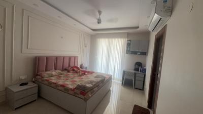 Bedroom Image of 1012 Sq.ft 2 BHK Apartment / Flat for sale in Piyush Heights, Sector 89 Faridabad for Rs. 10000000