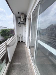 Balcony Image of 1600 Sq.ft 3 BHK Builder Floor for sale in Surya Niketan New Delhi for Rs. 30000000