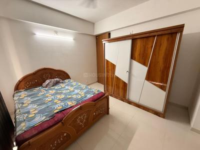 Bedroom Image of 1250 Sq.ft 3 BHK Apartment / Flat for rent in Shree Sharanam Sky, Sargasan Gandhinagar for Rs. 40000