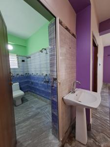 Image of 805 Sq.ft 2 BHK Apartment / Flat for rent in Airport Gate No 2, Kolkata for Rs. 13000