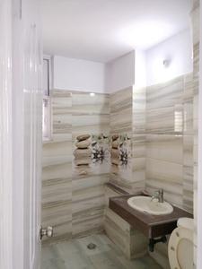 Common Bathroom Image of 2200 Sq.ft 3 BHK Apartment / Flat for sale in Durga Pooja Apartment, Sector 13 Dwarka New Delhi for Rs. 31000000