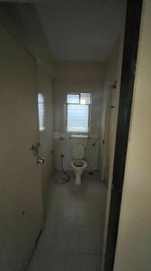 Bathroom Image of 950 Sq.ft 2 BHK Apartment / Flat for rent in Khadewadi Pune for Rs. 17000