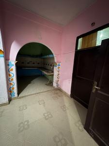 Bedroom Image of 450 Sq.ft 1.5 BHK Builder Floor for rent in Sector 51 Noida for Rs. 12500