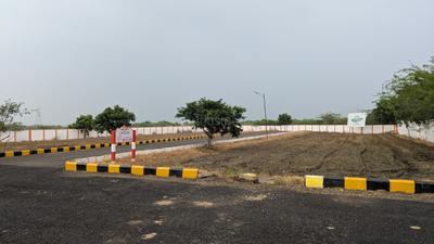 Image of 2000 Sq.ft Residential Plot / Land for sale in Hiranandani Loftline Plot, Thaiyur, Chennai for Rs. 4986000