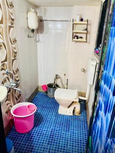 Bathroom Image of 1600 Sq.ft 3 BHK Apartment / Flat for sale in Dombivli East Thane for Rs. 9440000