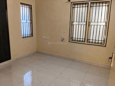 Bedroom Image of 1700 Sq.ft 3 BHK Villa for rent in Choolaimedu Chennai for Rs. 46000