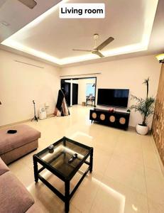 Hall Image of 2000 Sq.ft 4 BHK Apartment / Flat for sale in Vasant Kunj New Delhi for Rs. 51000000