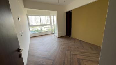 Bedroom Image of 950 Sq.ft 3 BHK Apartment / Flat for sale in Sajay Shree Suryodaya, Ghatkopar East Mumbai for Rs. 28000000