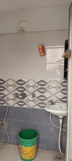 Sector 5, Vaishali Bathroom 1