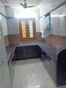 Kitchen Image of 850 Sq.ft 2 BHK Builder Floor for sale in RWA Shalimar Bagh BK 1 Block, Shalimar Bagh New Delhi for Rs. 8500000