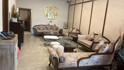 Hall Image of 7200 Sq.ft 7 BHK Independent House for sale in Mohit Nagar Dehradun for Rs. 47000000