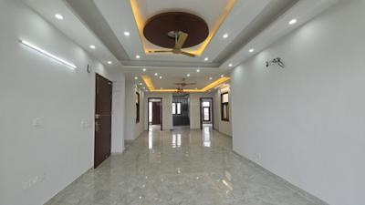 Living Room Image of 2700 Sq.ft 3 BHK Builder Floor for rent in Sector 50 Gurgaon for Rs. 65000