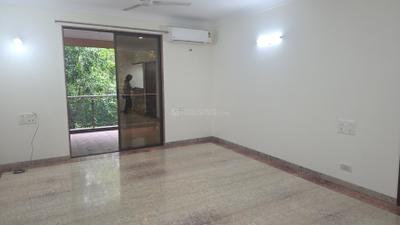 Living Room Image of 1800 Sq.ft 3 BHK Apartment / Flat for rent in Kalyani Nagar Pune for Rs. 75000