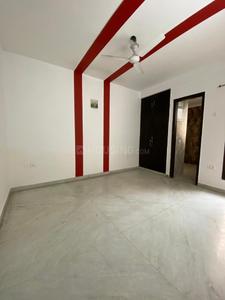 Bedroom Image of 2800 Sq.ft 3 BHK Builder Floor for rent in Sector 46 Noida for Rs. 30000