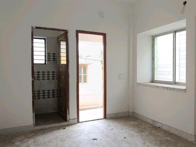 Bedroom Image of 652 Sq.ft 2 BHK Apartment / Flat for sale in Baghajatin Kolkata for Rs. 2800000
