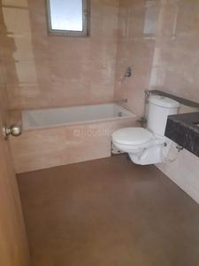 Bathroom Image of 925 Sq.ft 2 BHK Apartment / Flat for sale in Indiabulls Greens, Panvel Navi Mumbai for Rs. 7500000