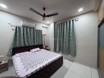 Bedroom Image of 1320 Sq.ft 3 BHK Apartment / Flat for rent in Harni Vadodara for Rs. 30000