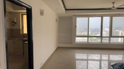 Living Room Image of 2881 Sq.ft 4.5 BHK Apartment / Flat for sale in Sector 128 Noida for Rs. 42500000