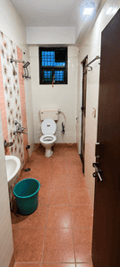 Image of 1200 Sq.ft 2 BHK Apartment / Flat for rent in LDA Colony, Lucknow for Rs. 18000