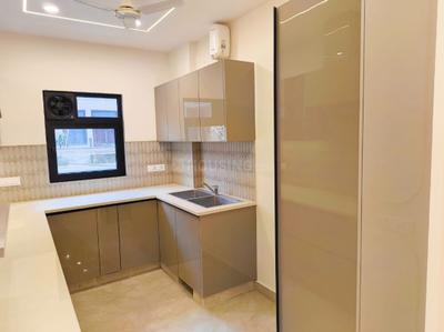 Kitchen Image of 1125 Sq.ft 3 BHK Apartment / Flat for sale in Vikaspuri New Delhi for Rs. 21500000