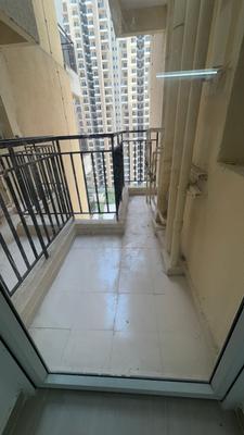 Image of 1100 Sq.ft 2.5 BHK Apartment / Flat for sale in Amrapali Verona Heights, Noida Extension, Greater Noida for Rs. 8324100