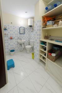 Bathroom Image of 1200 Sq.ft 2 BHK Apartment / Flat for sale in Jagatpura Jaipur for Rs. 3200000