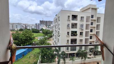 Balcony Image of 1300 Sq.ft 2 BHK Apartment / Flat for rent in Paramount Hill County, Kondapur Hyderabad for Rs. 40000