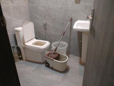 Image of 1000 Sq.ft 2 BHK Apartment / Flat for rent in Chhattarpur, New Delhi for Rs. 19000