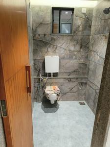 Bathroom Image of 1450 Sq.ft 3 BHK Apartment / Flat for sale in Samanvay South Park, New Alkapuri Vadodara for Rs. 8500000